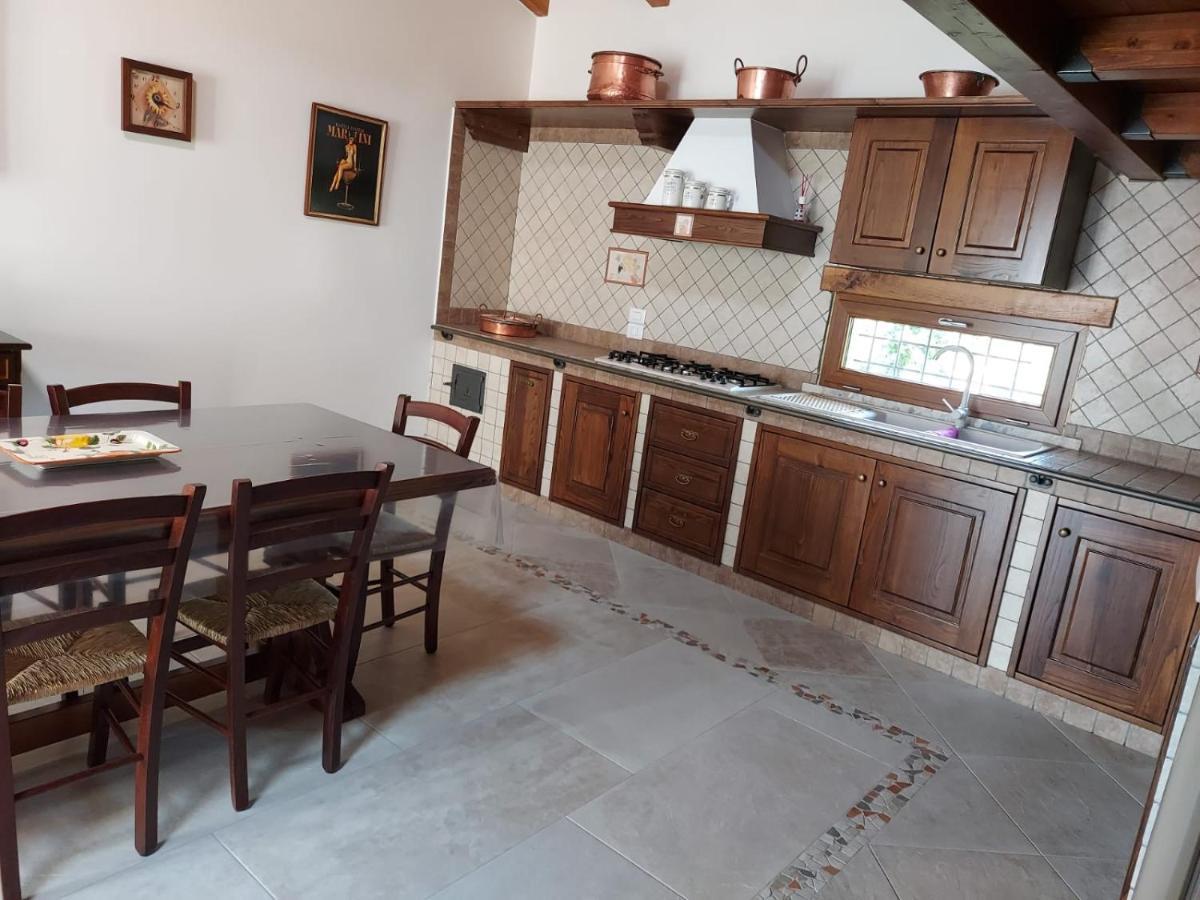 Santo Stefano del Sole La Casa Sull'Aia,Av B&B 외부 사진