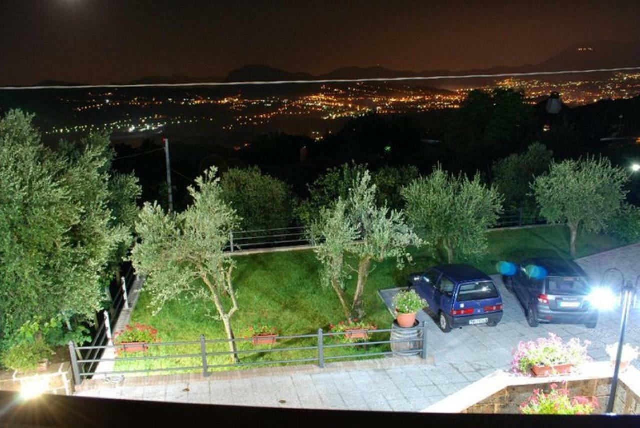 Santo Stefano del Sole La Casa Sull'Aia,Av B&B 외부 사진